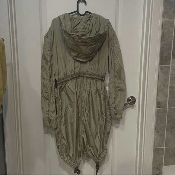 Rare Diesel Nylon Fishtail beige parachute raincoat Jacket - Picture 2 of 6